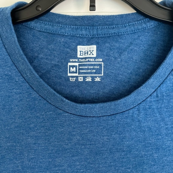 The Lift Box T-Shirt (medium) - Picture 5 of 5